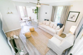 Cozy 2 bedroom 20 minutes from airport